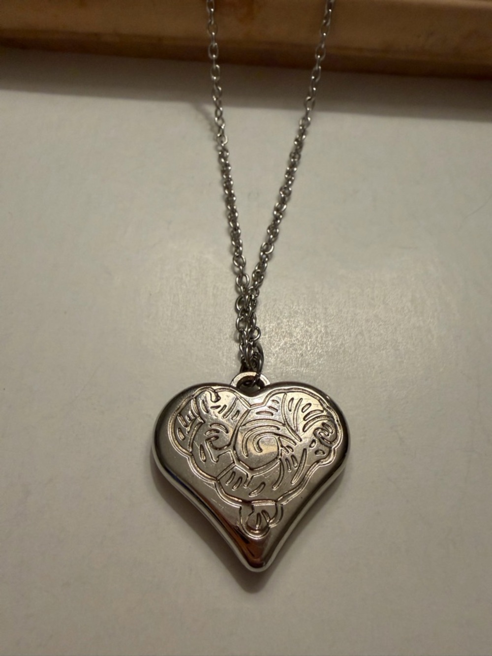 Silver Heart Locket Necklace - Elegant Women's Jewelry